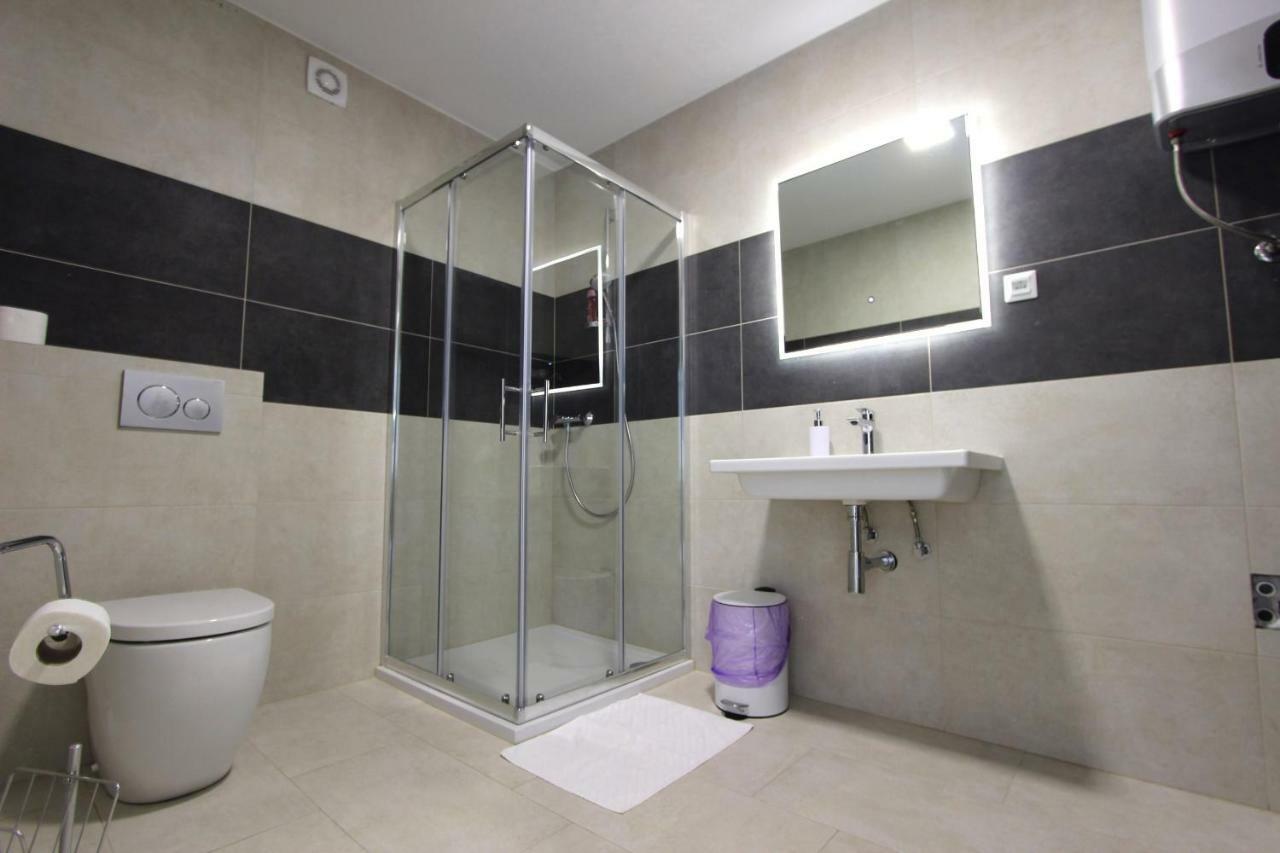 4K Centre Apartment 扎达尔 外观 照片