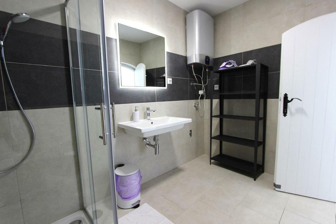 4K Centre Apartment 扎达尔 外观 照片