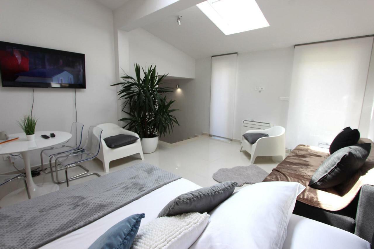 4K Centre Apartment 扎达尔 外观 照片